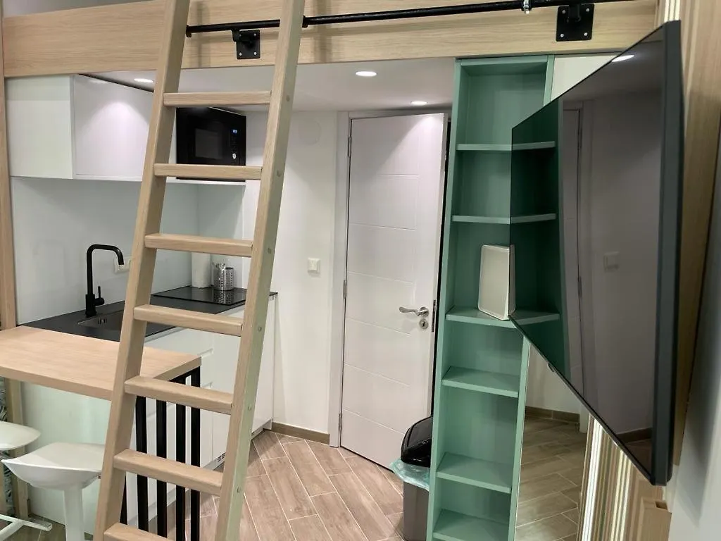 Zeus Design Mini Studio Vienna #5A