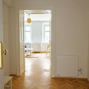 Appartamento Barnabitengasse, Vienna